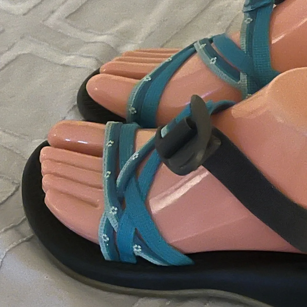 Chaco Kids Teal and Black Adjustable Strap Sandals